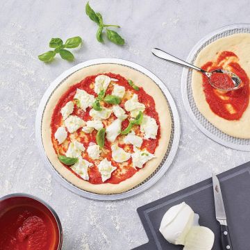 Tava aluminiu tip sita pentru coacere pizza, 33 cm, Quttin