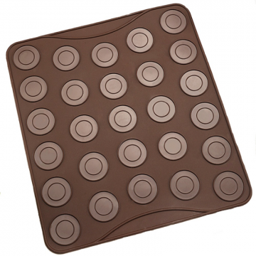 Tava copt Macarons, foaie copt macarons, Quasar & Co, 27 de forme rotunde, 29 x 26 cm, Maro Tava copt Macarons, foaie copt macarons, Quasar & Co, 27 de forme rotunde, 29 x 26 cm, Maro