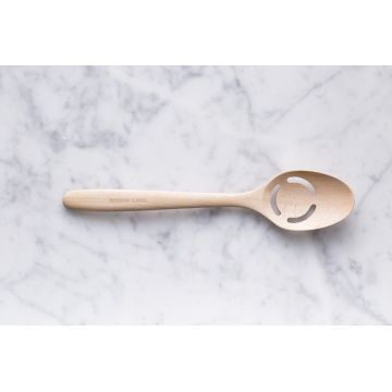 Lingura perforata, Mason Cash, Innovative, 32.4 x 6.8 cm, lemn, maro Lingura perforata, Mason Cash, Innovative, 32.4 x 6.8 cm, lemn, maro
